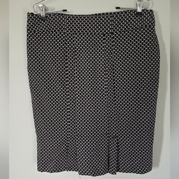 Rafaella Black Fitted Pencil Skirt Size 14 - Picture 2 of 6